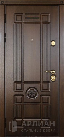 Фото №2 «Светлая дверь с декоративной панелью №15»